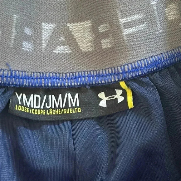Under Armour Boy Shorts - Picture 4 of 4